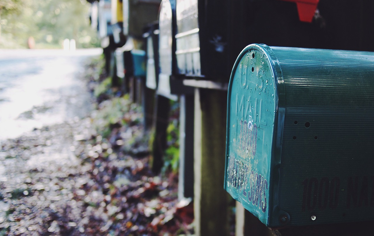 Mail
