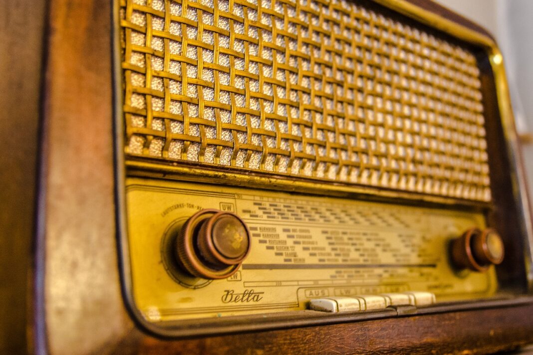 Radio