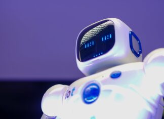 Integration von OpenAI in Nextcloud Low Angle Shot of Robot